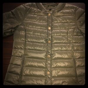 Via Spiga Jackets & Coats - Via Spiga cropped packable puffer women's coat Via Spiga Jackets & Coats - Via Spiga cropped packable puffer women's coat